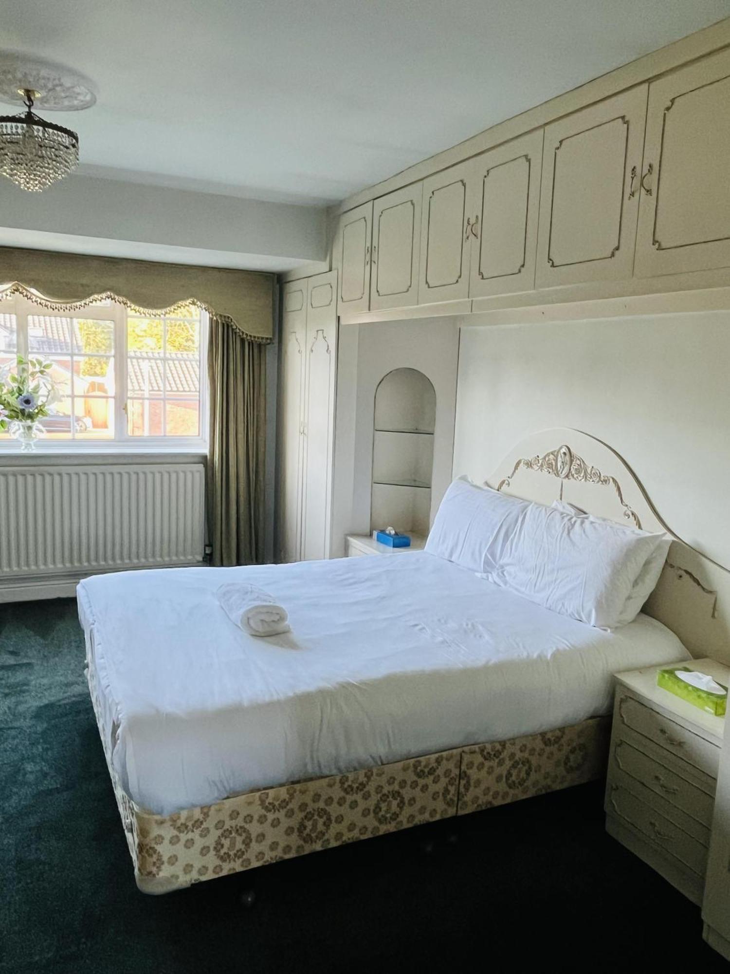 Unwind In Comfort At Cosy Caradus Free Parking Birmingham Eksteriør bilde